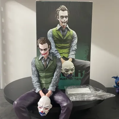 Heath Ledger Joker with Clown Mask